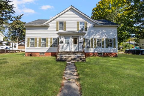 10 6th Street Plainfield CT 06374