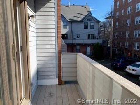 Tiny photo for 56 Edgewood Avenue #56, New Haven, CT 06518 (MLS # 24157899)