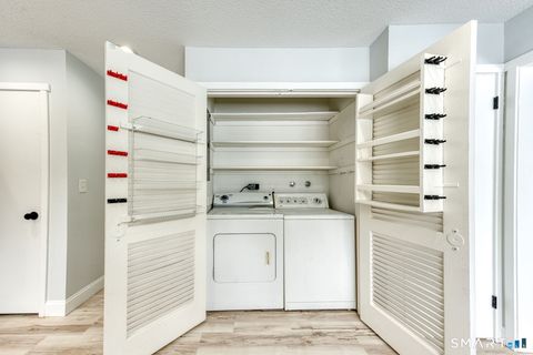 Tiny photo for 170 Heritage Village #B, Southbury, CT 06488 (MLS # 24152831)