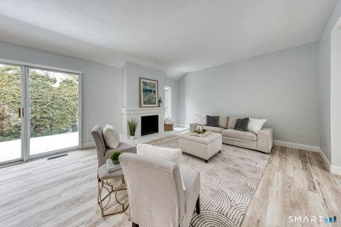 Tiny photo for 170 Heritage Village #B, Southbury, CT 06488 (MLS # 24152831)