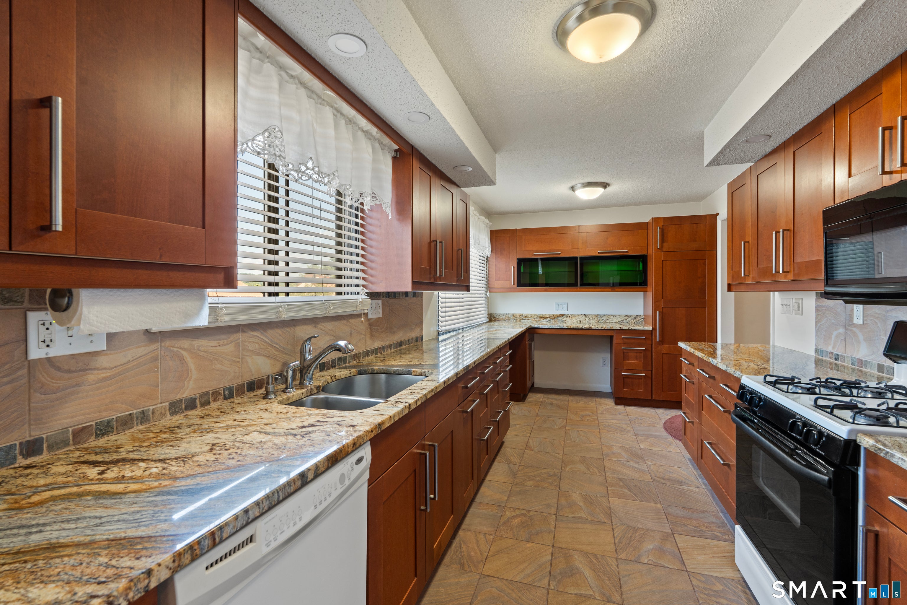 170 Beacon Hill Common 170