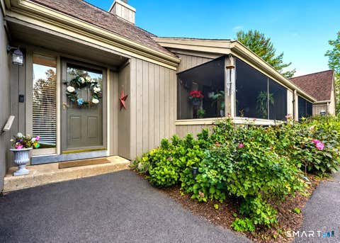 Tiny photo for 138 Bison Lane #B, Stratford, CT 06614 (MLS # 24201494)
