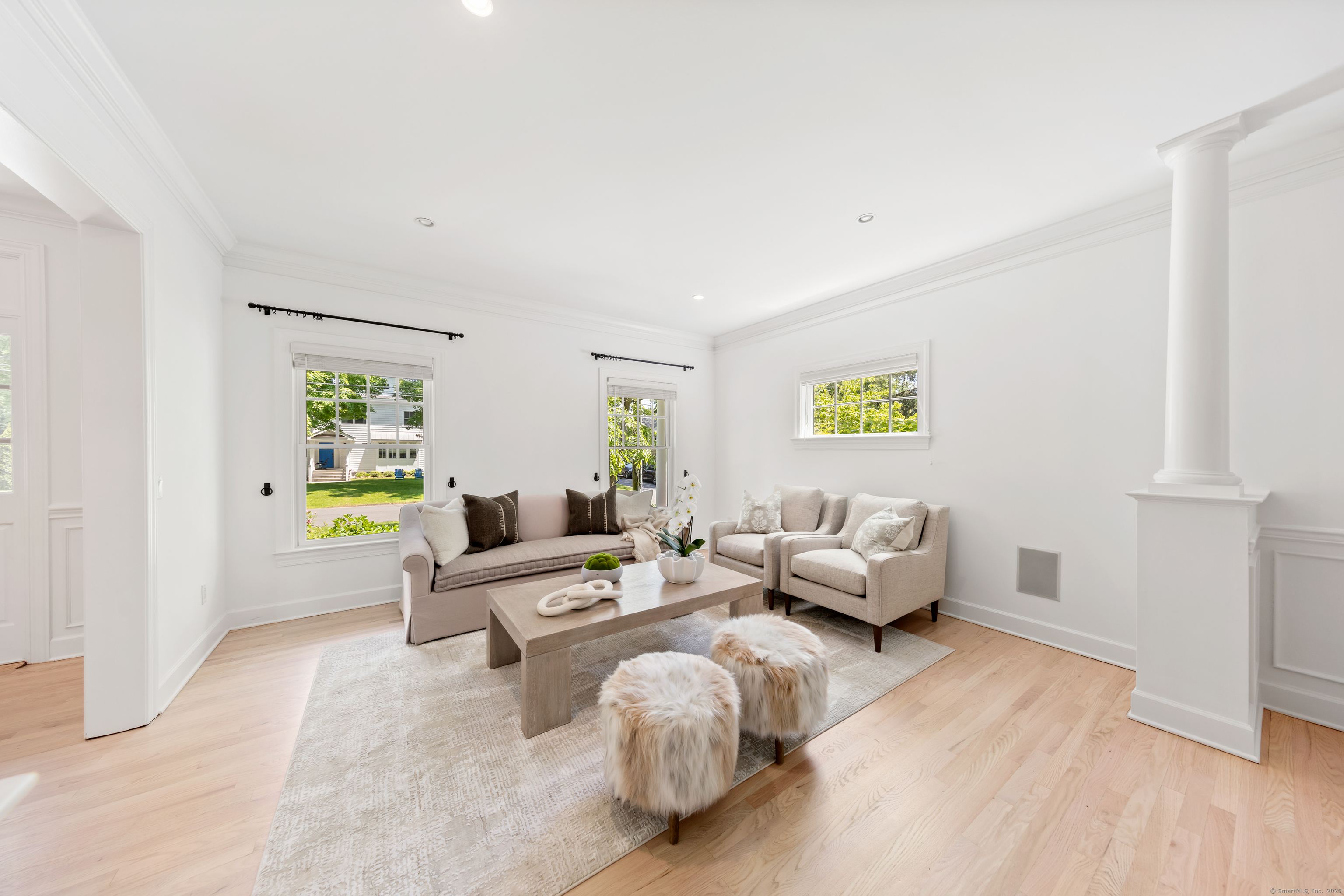 31 Pleasant Street