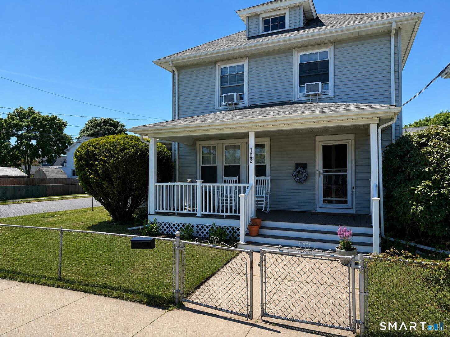 102 Peck Avenue