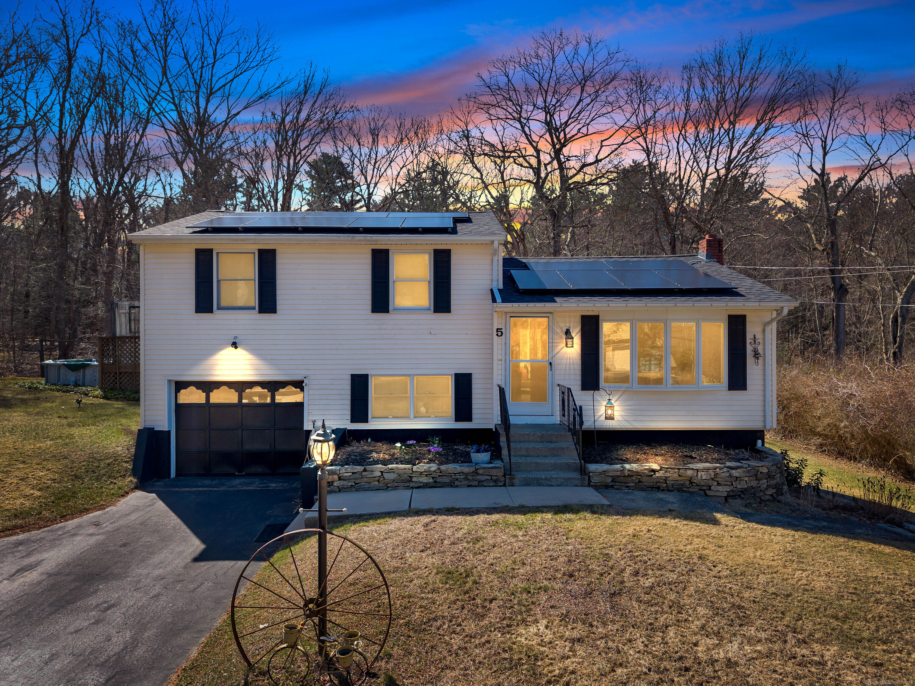 Property for Sale at Royal Oaks Drive, Ledyard, Connecticut - Bedrooms: 3 
Bathrooms: 2 
Rooms: 5  - $395,000