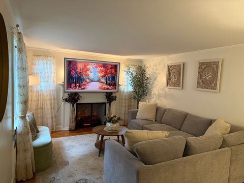 Tiny photo for 580 W Wolcott Avenue, Windsor, CT 06095 (MLS # 24133407)