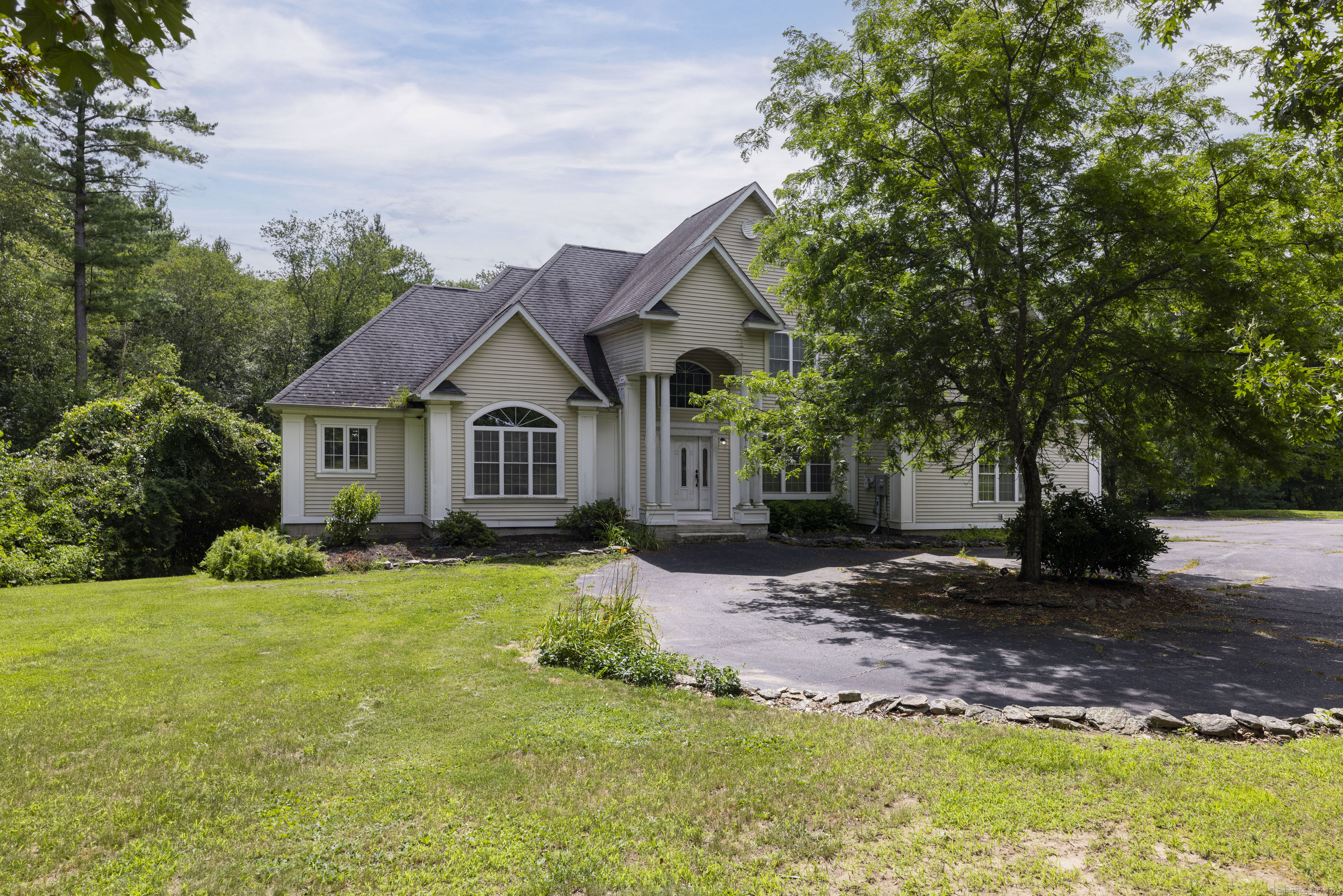 36 Breakneck Hill Road