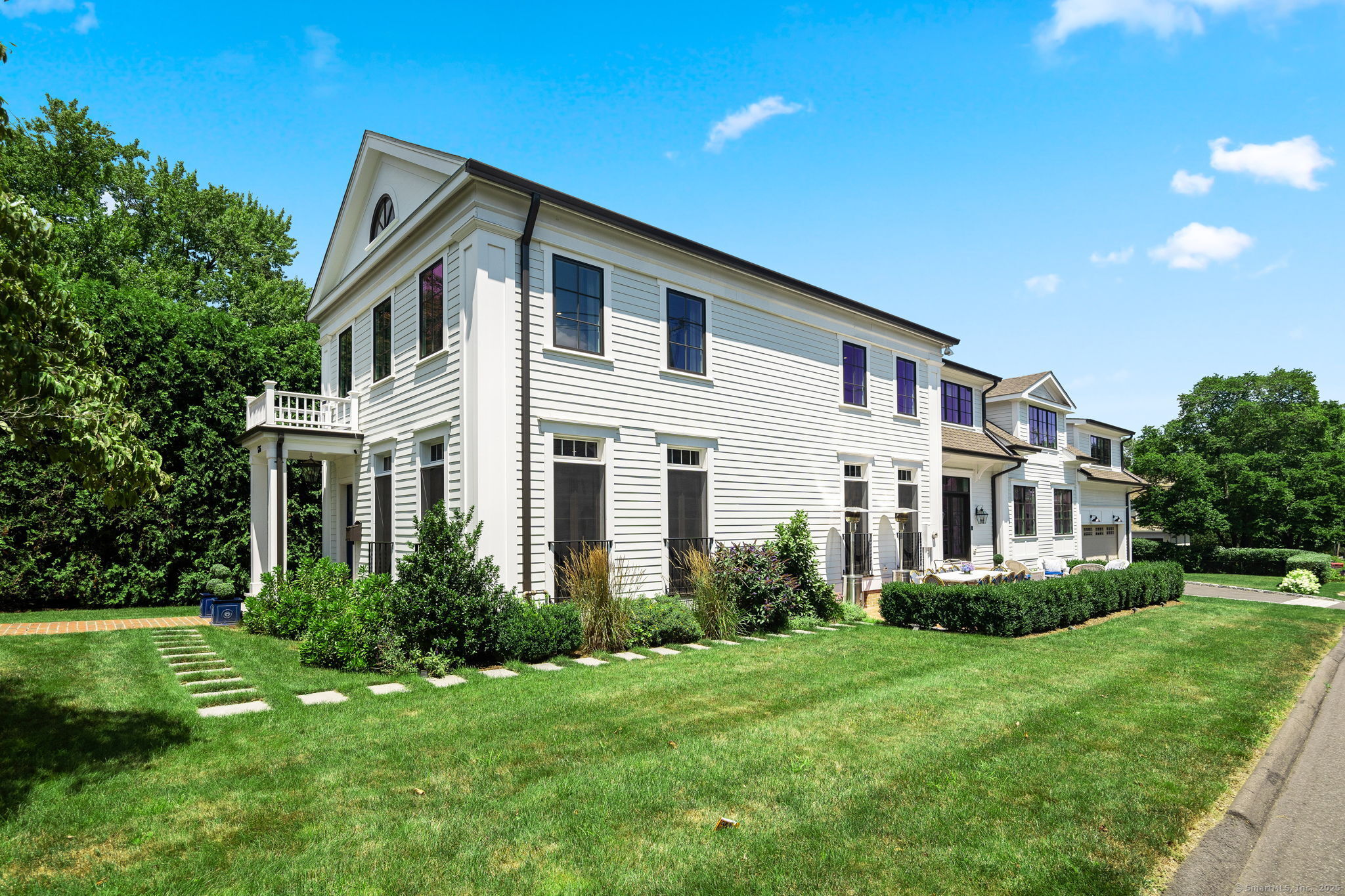 136 South Avenue