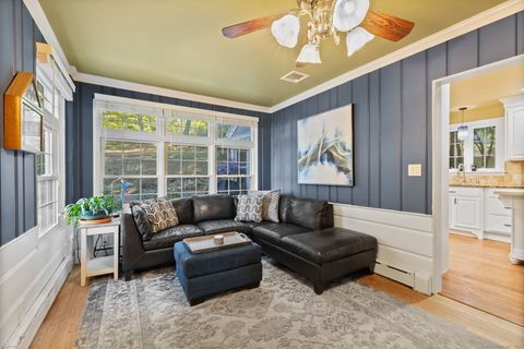 Tiny photo for 172 Oakland Street, Bristol, CT 06010 (MLS # 24132175)