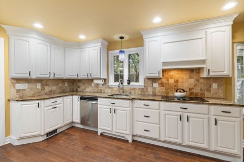 Tiny photo for 172 Oakland Street, Bristol, CT 06010 (MLS # 24132175)