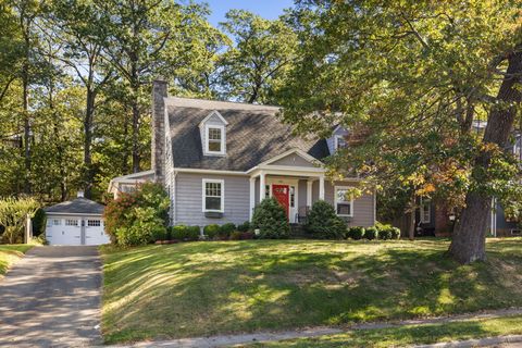 Tiny photo for 172 Oakland Street, Bristol, CT 06010 (MLS # 24132175)