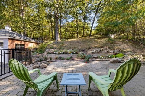 Tiny photo for 172 Oakland Street, Bristol, CT 06010 (MLS # 24132175)