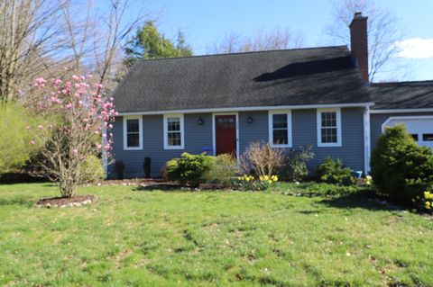 Single Family Residence in Enfield CT 172 Weymouth Road.jpg