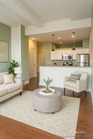 266 Pearl Street 310