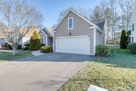 Tiny photo for 18 Compass Court #18, East Lyme, CT 06357 (MLS # 24146156)