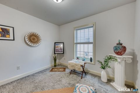 Tiny photo for 18 Compass Court #18, East Lyme, CT 06357 (MLS # 24146156)