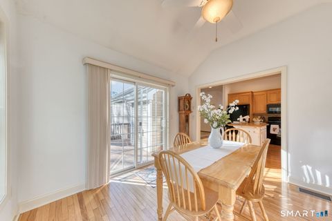 Tiny photo for 18 Compass Court #18, East Lyme, CT 06357 (MLS # 24146156)