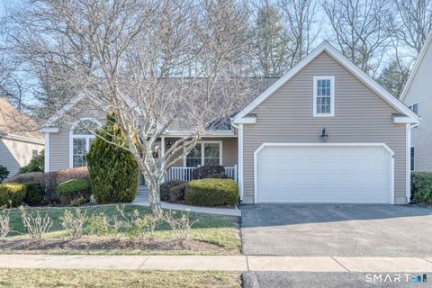 Tiny photo for 18 Compass Court #18, East Lyme, CT 06357 (MLS # 24146156)