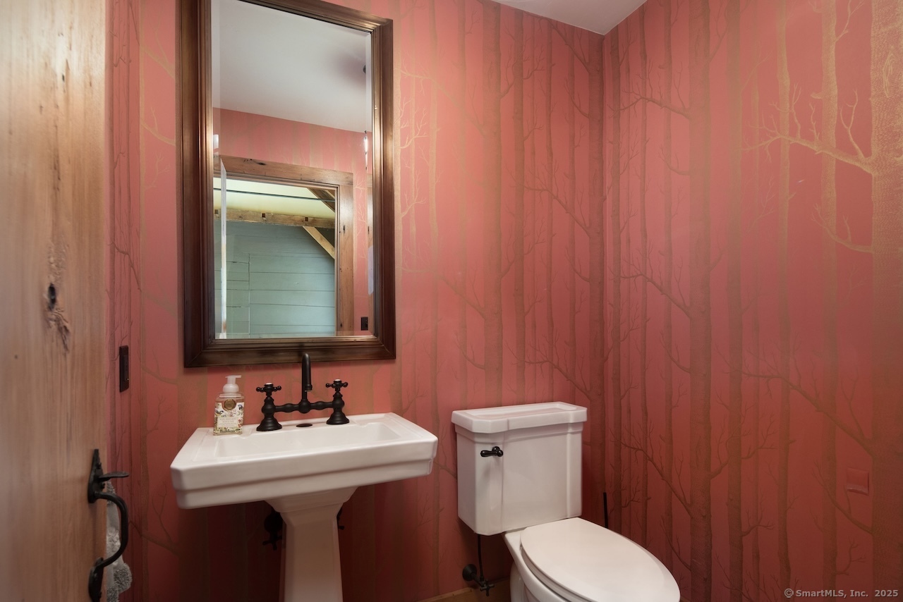 243 Schoolhouse Road, Norfolk, Connecticut image 35