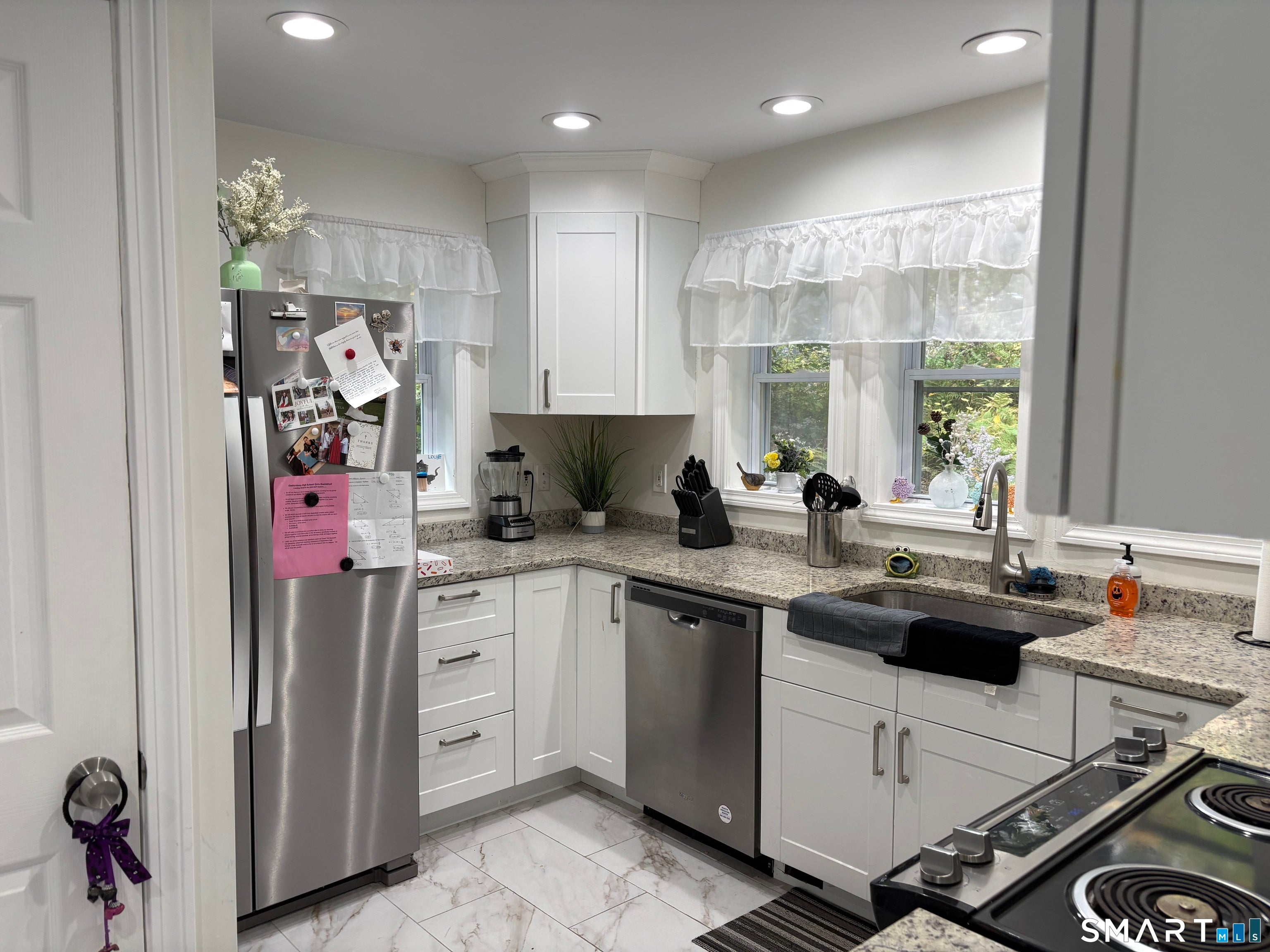 38 Laurel Trail