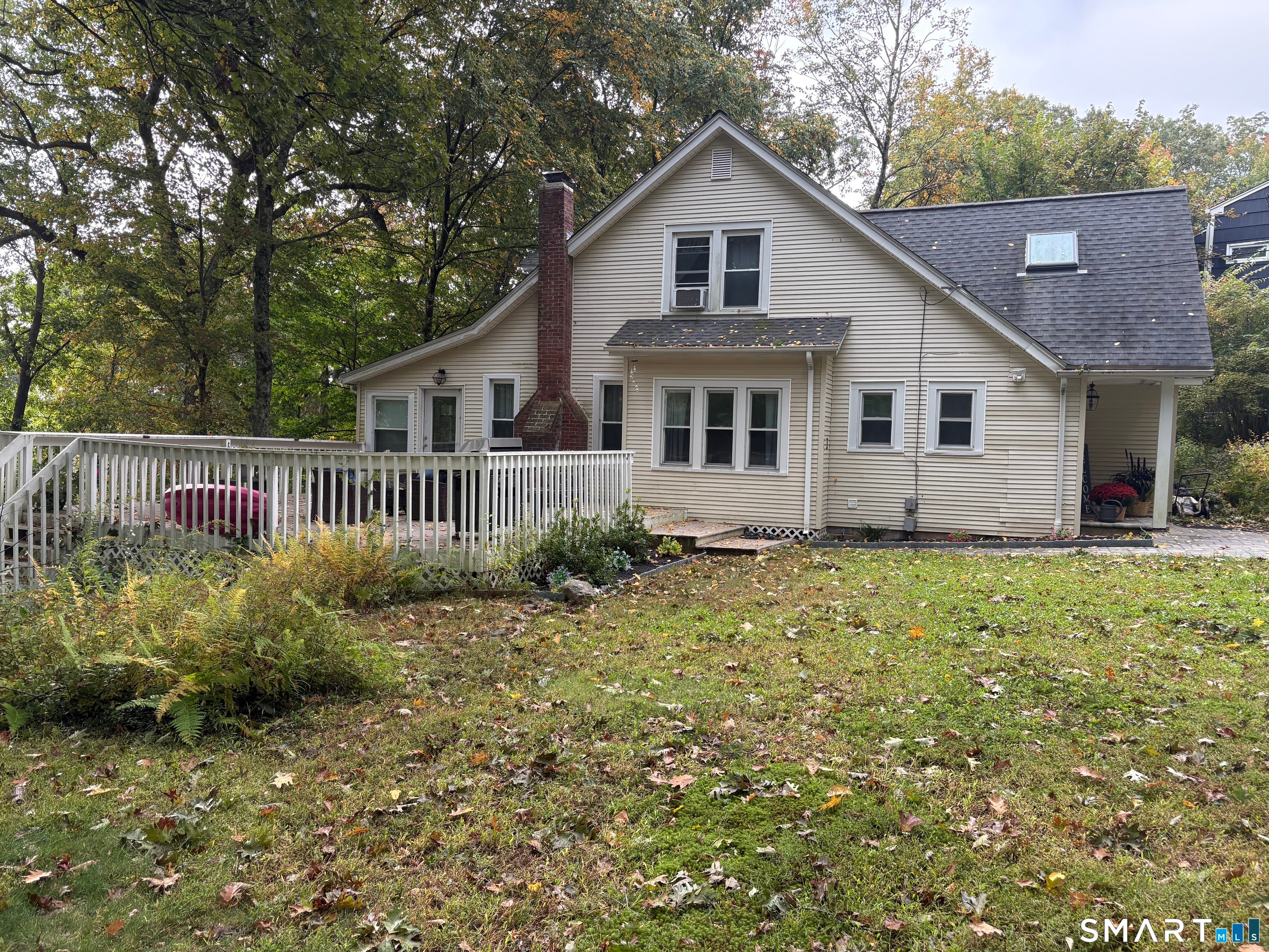 38 Laurel Trail