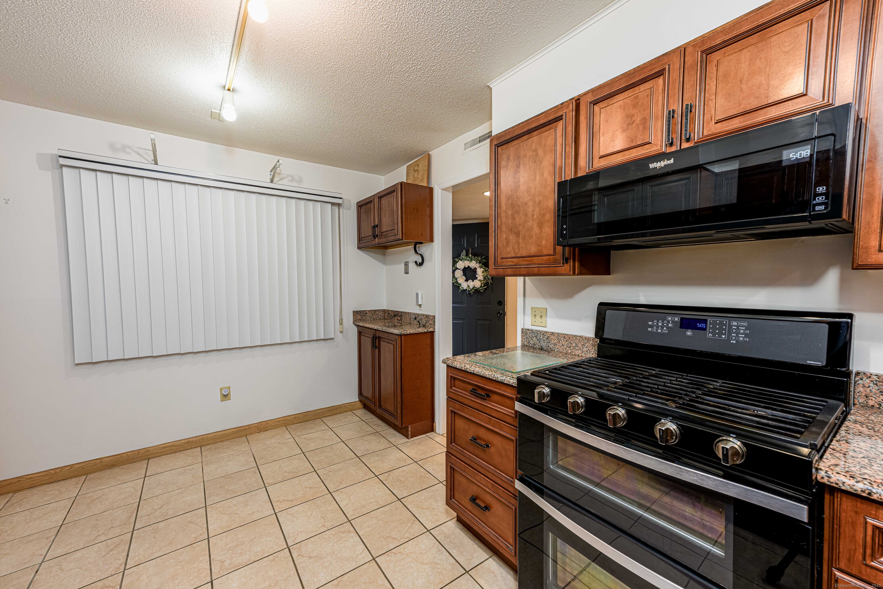 2 Mansfield Grove Road #APT 160, East Haven, Connecticut image 15