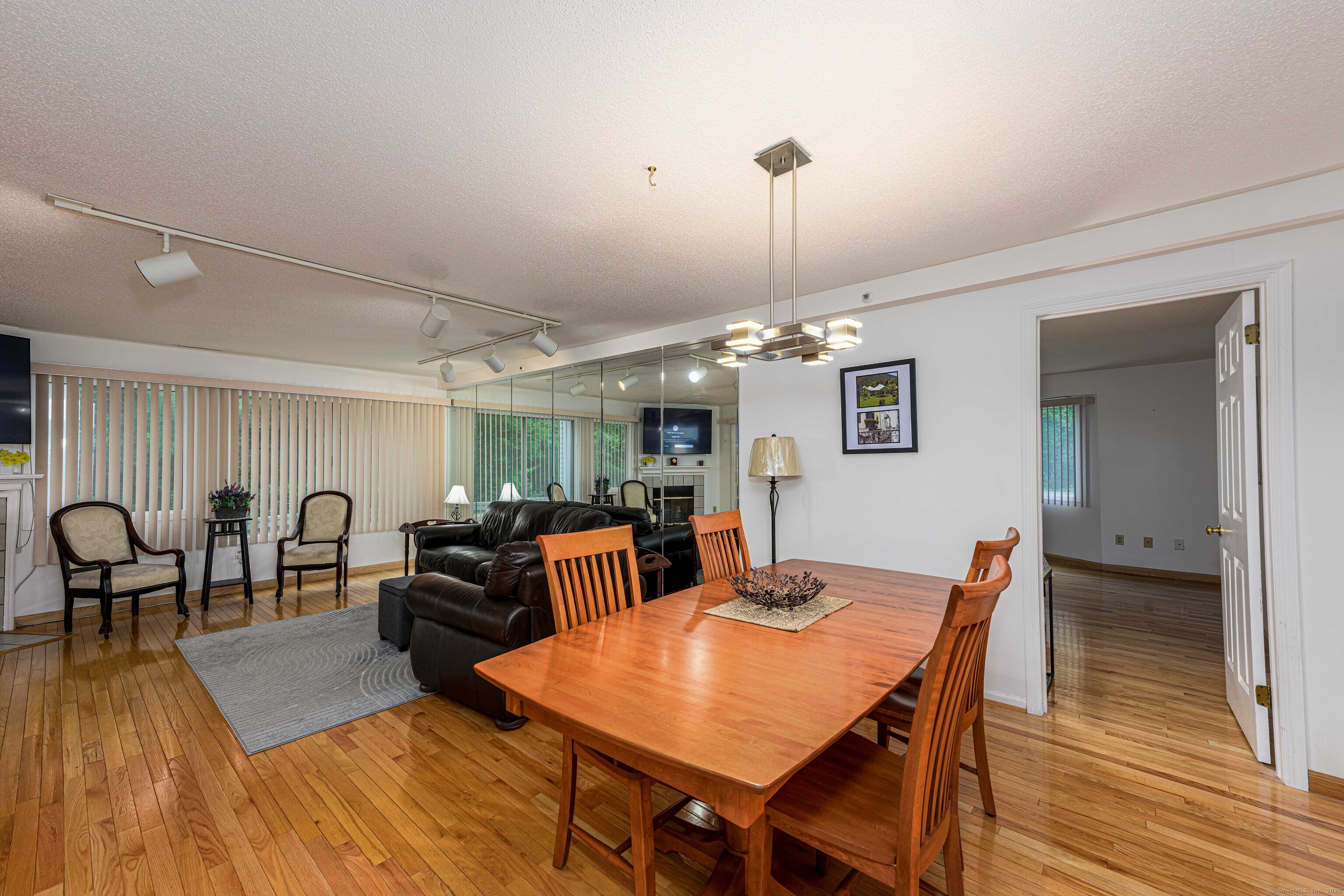 2 Mansfield Grove Road #APT 160, East Haven, Connecticut image 17