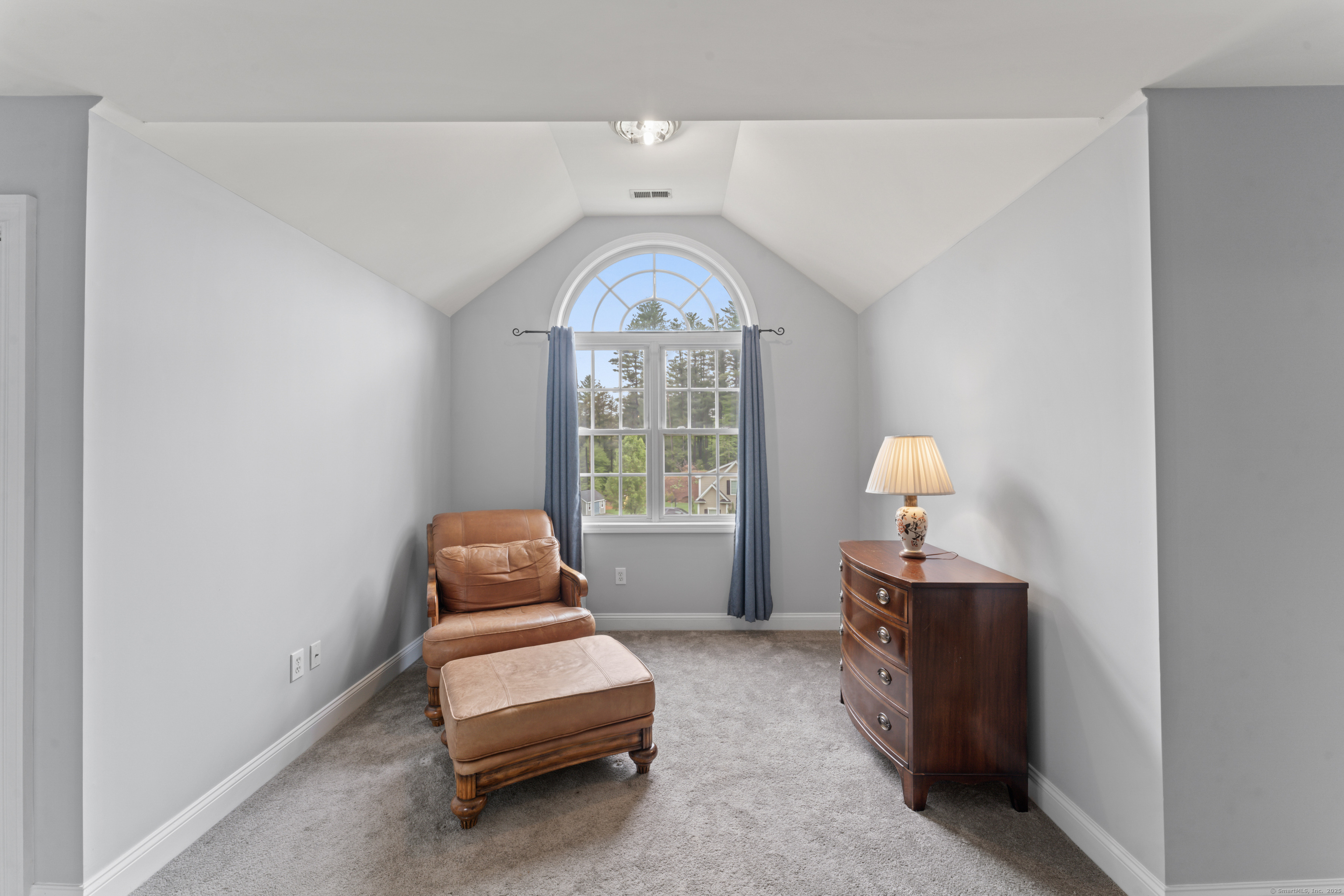 8 Pearl Street, Newtown, Connecticut image 20