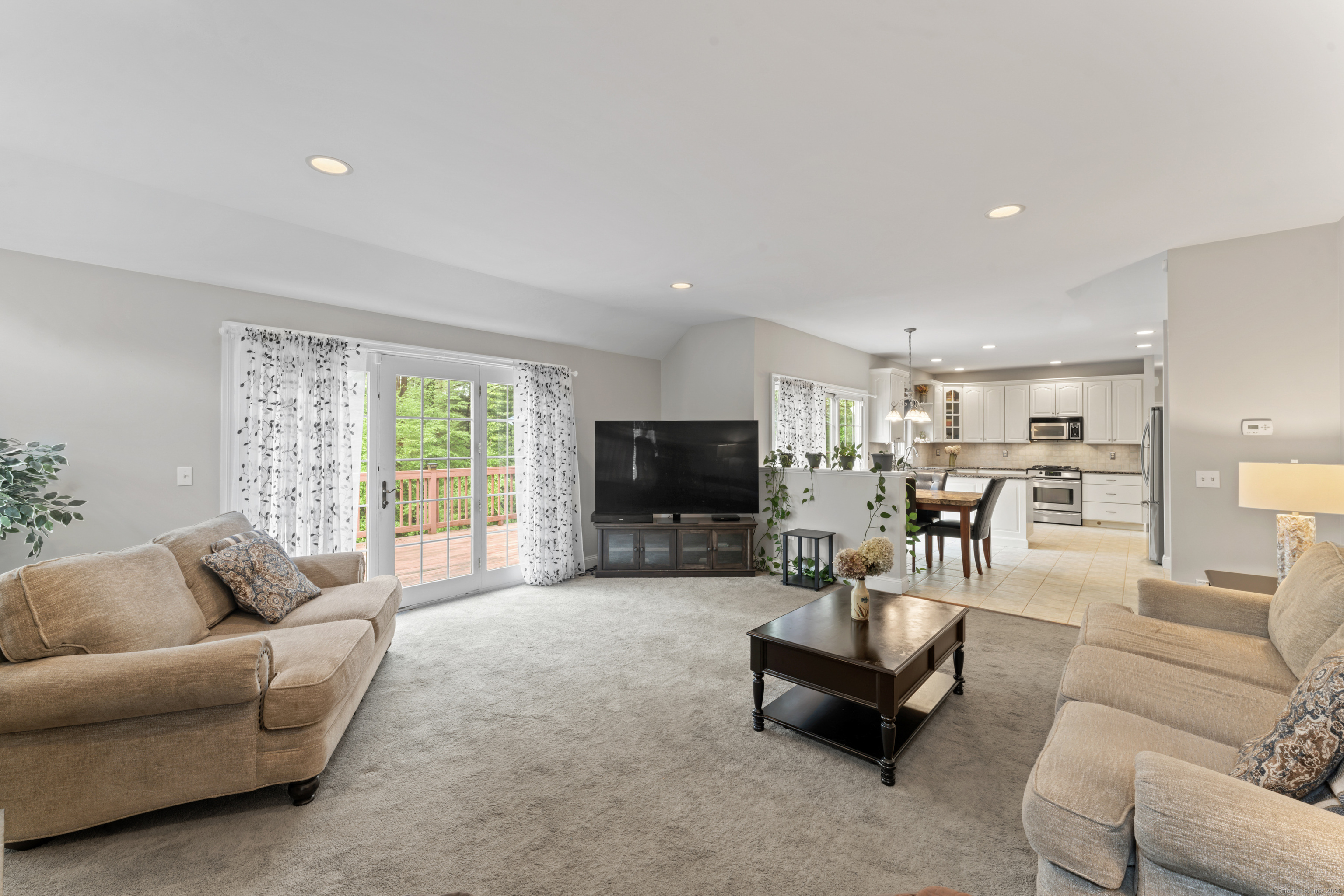 8 Pearl Street, Newtown, Connecticut image 7
