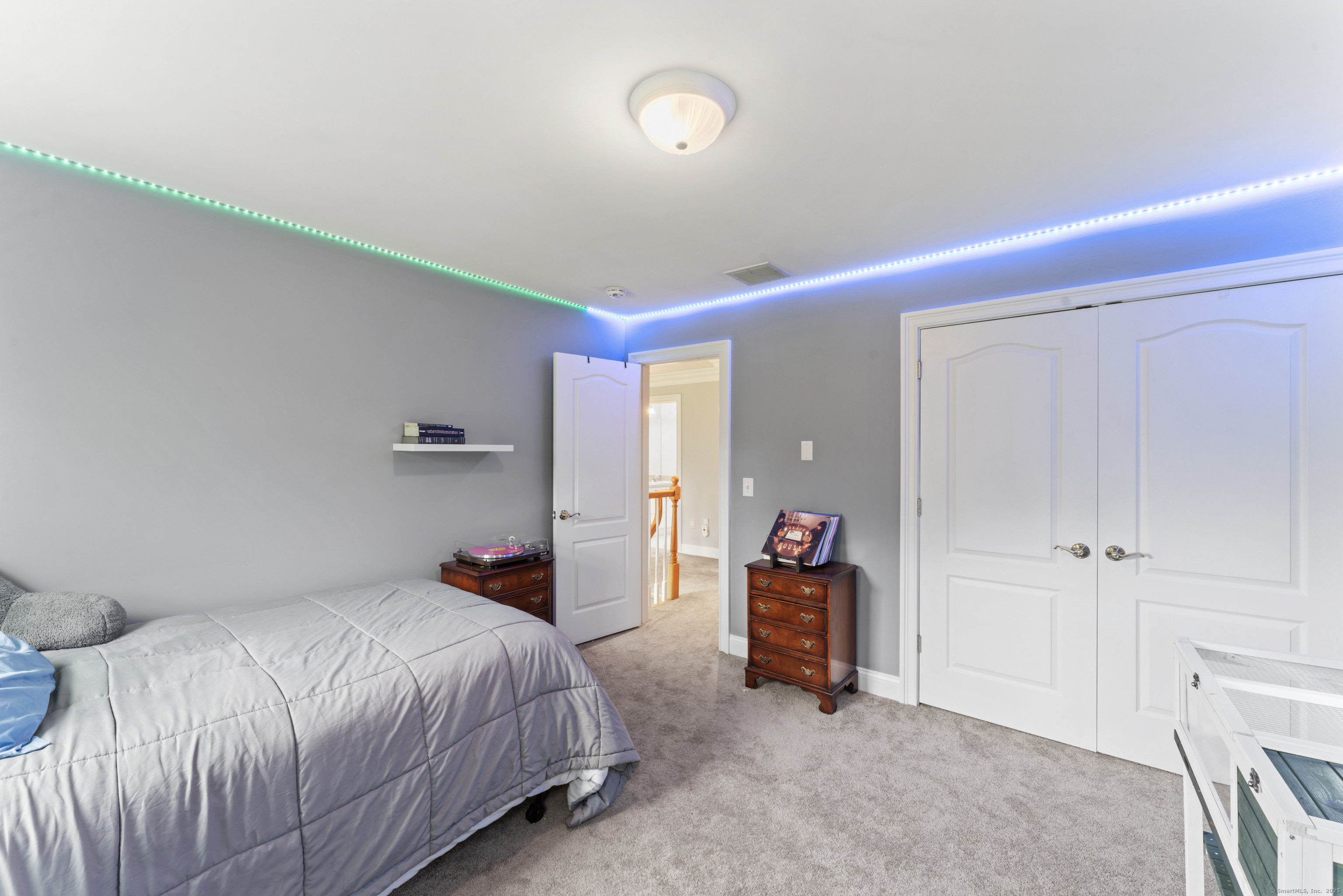 8 Pearl Street, Newtown, Connecticut image 22