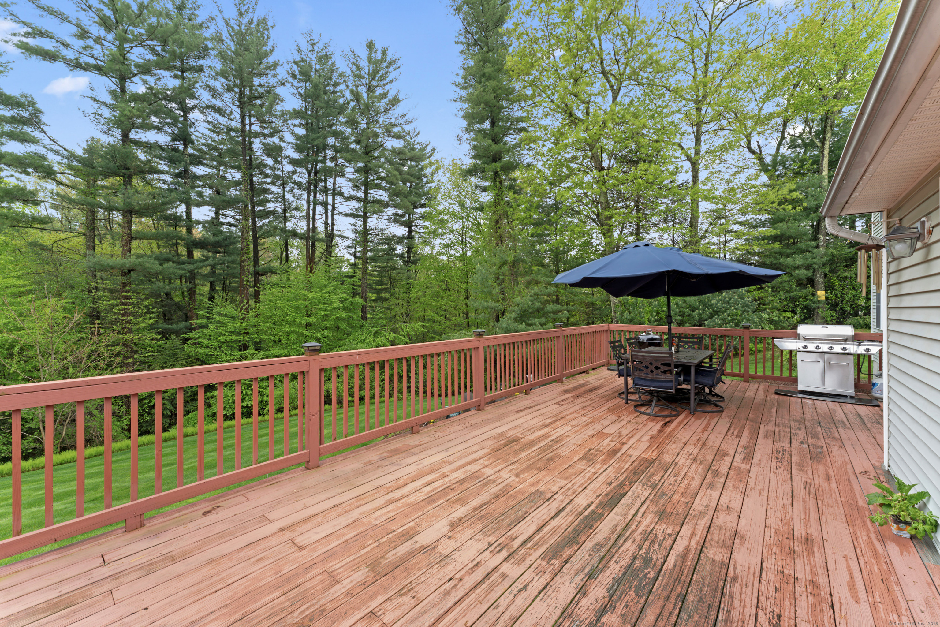 8 Pearl Street, Newtown, Connecticut image 31
