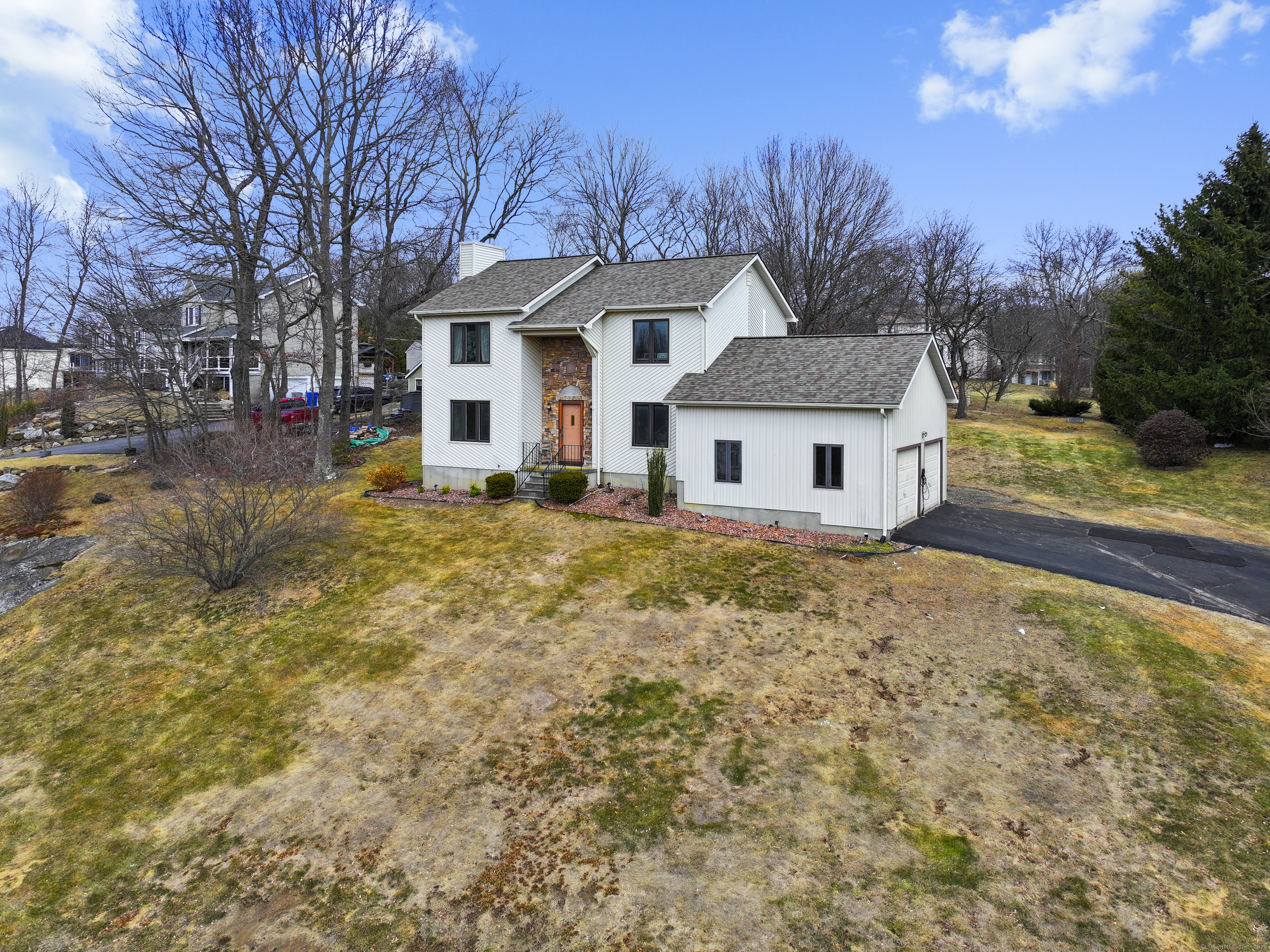 121 Tiffany Lane, Bristol, Connecticut image 2