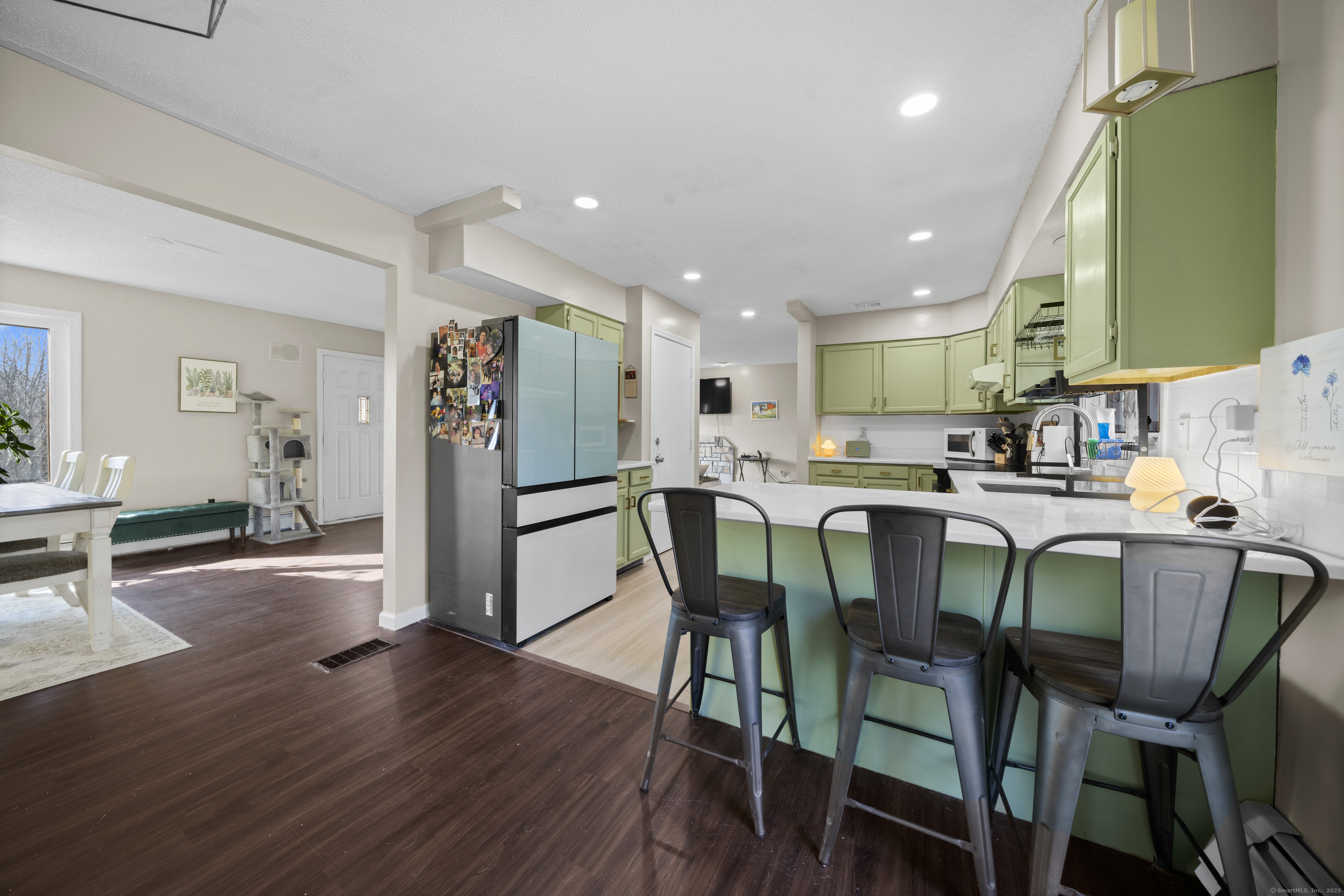 121 Tiffany Lane, Bristol, Connecticut image 9