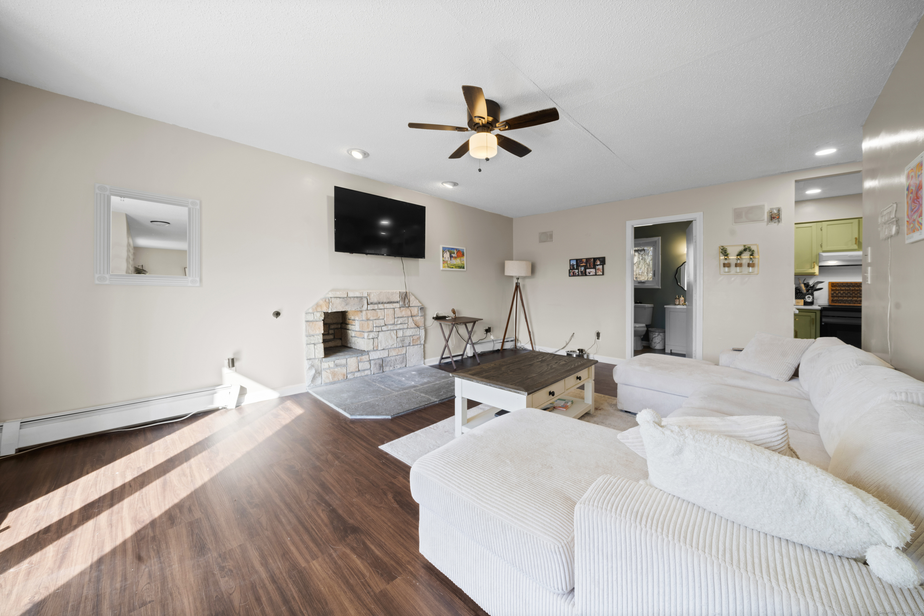 121 Tiffany Lane, Bristol, Connecticut image 17