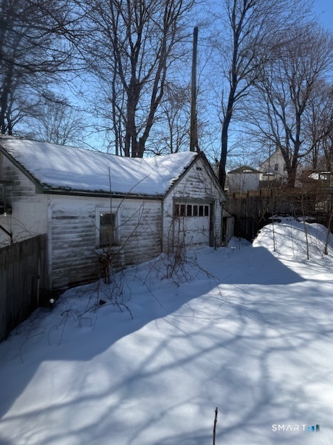 39 Pleasant View Avenue