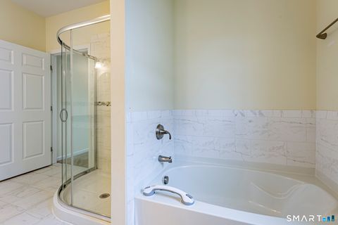 Tiny photo for 63 Scenic Drive #63, Berlin, CT 06037 (MLS # 24138799)