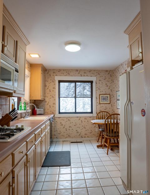 Tiny photo for 635 North Trail #B, Stratford, CT 06614 (MLS # 24148329)