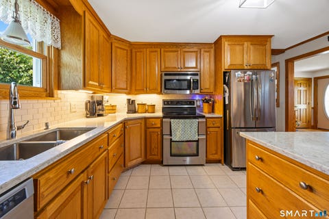 Tiny photo for 31 Brackenridge Drive, Waterbury, CT 06706 (MLS # 24194932)