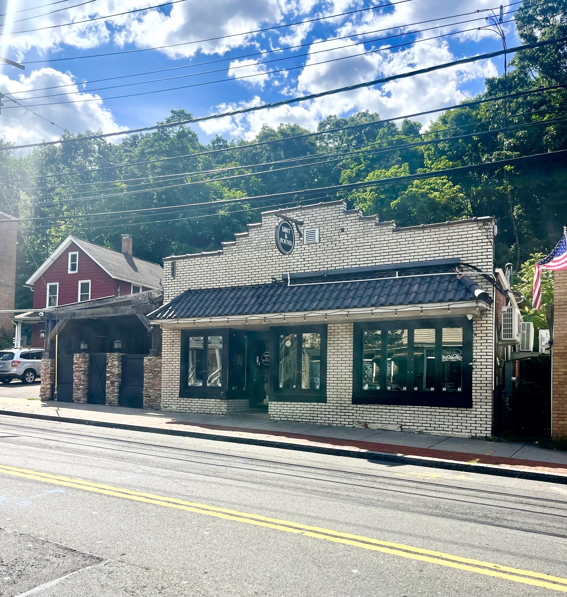 127 Center Street