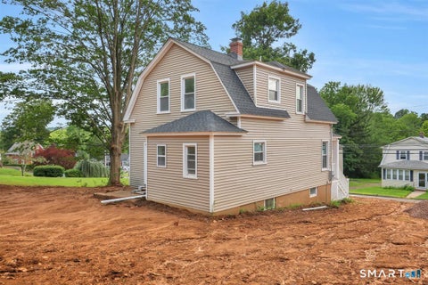 Tiny photo for 672 E Main Street, Middletown, CT 06457 (MLS # 24193919)