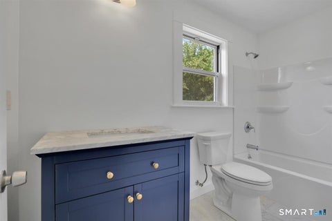 Tiny photo for 672 E Main Street, Middletown, CT 06457 (MLS # 24193919)