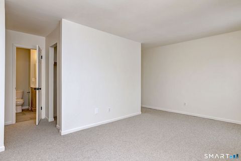 Tiny photo for 42 Ferry Court #42, Stratford, CT 06615 (MLS # 24155169)