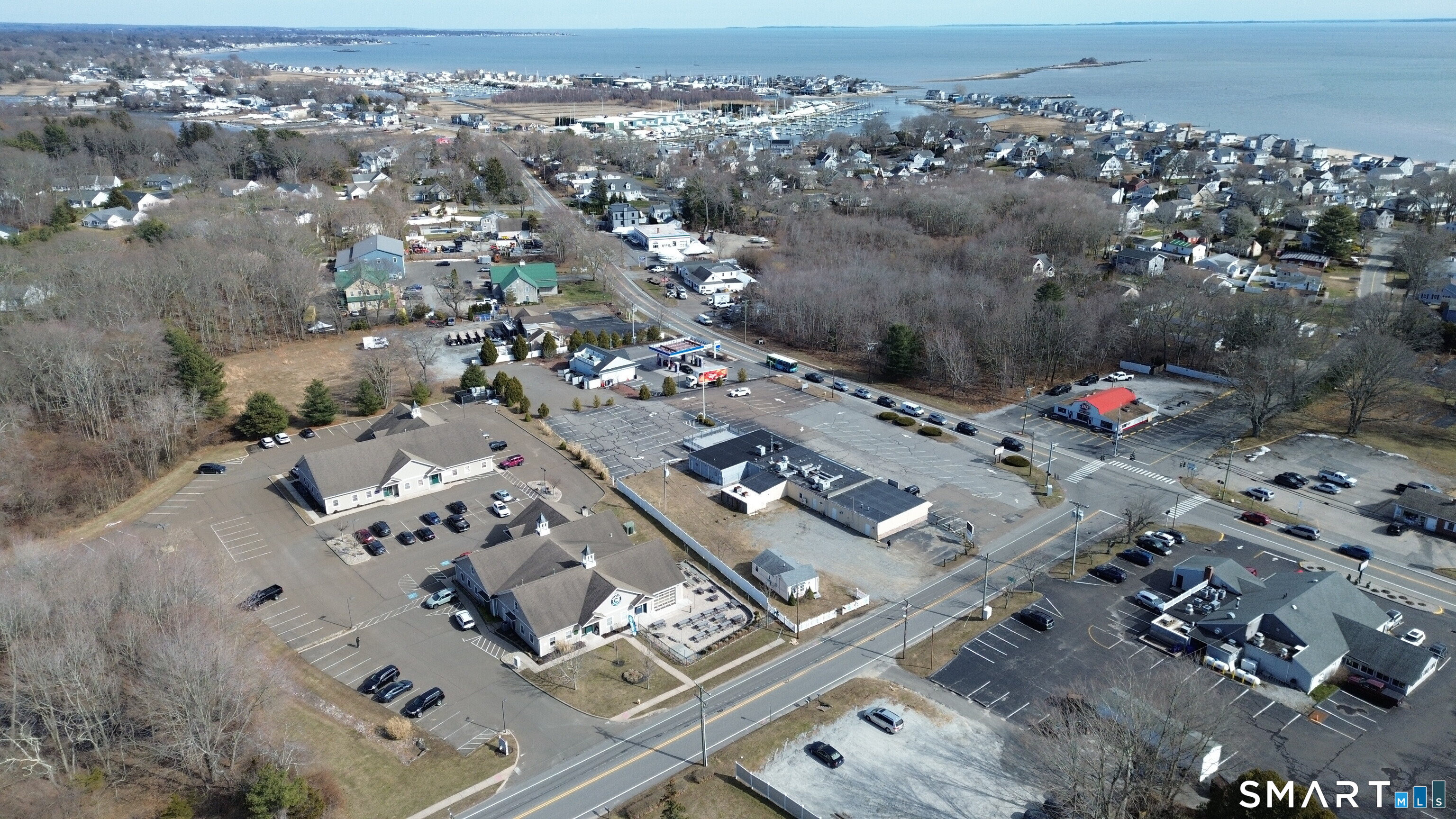 4 Grove Beach Road North