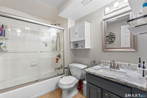 Tiny photo for 659 West Avenue #1, Milford, CT 06461 (MLS # 24197531)
