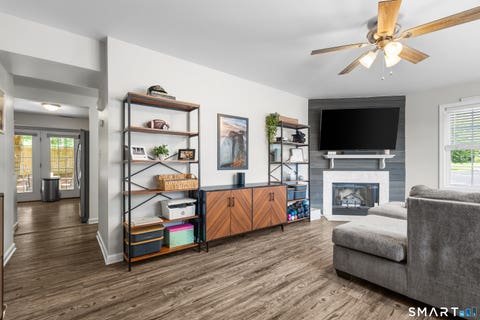 Tiny photo for 659 West Avenue #1, Milford, CT 06461 (MLS # 24197531)