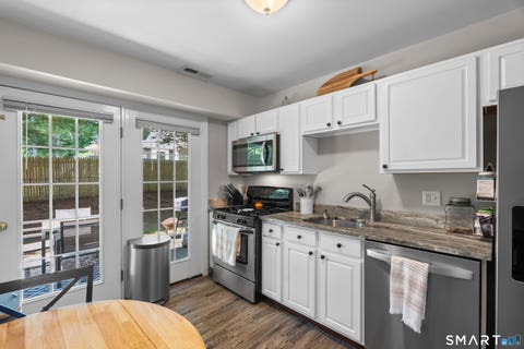 Tiny photo for 659 West Avenue #1, Milford, CT 06461 (MLS # 24197531)