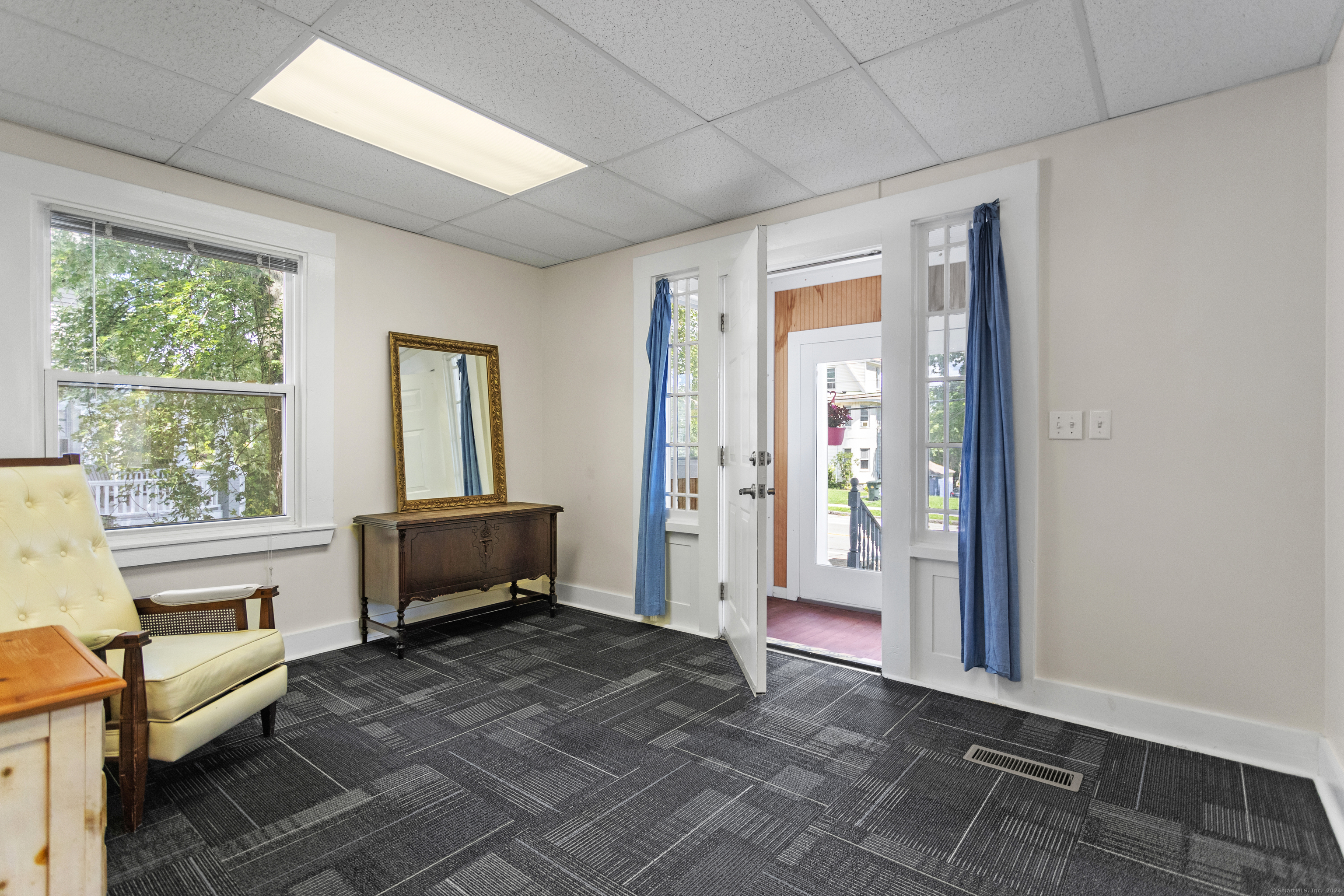 341 Montauk Avenue, New London, Connecticut image 7