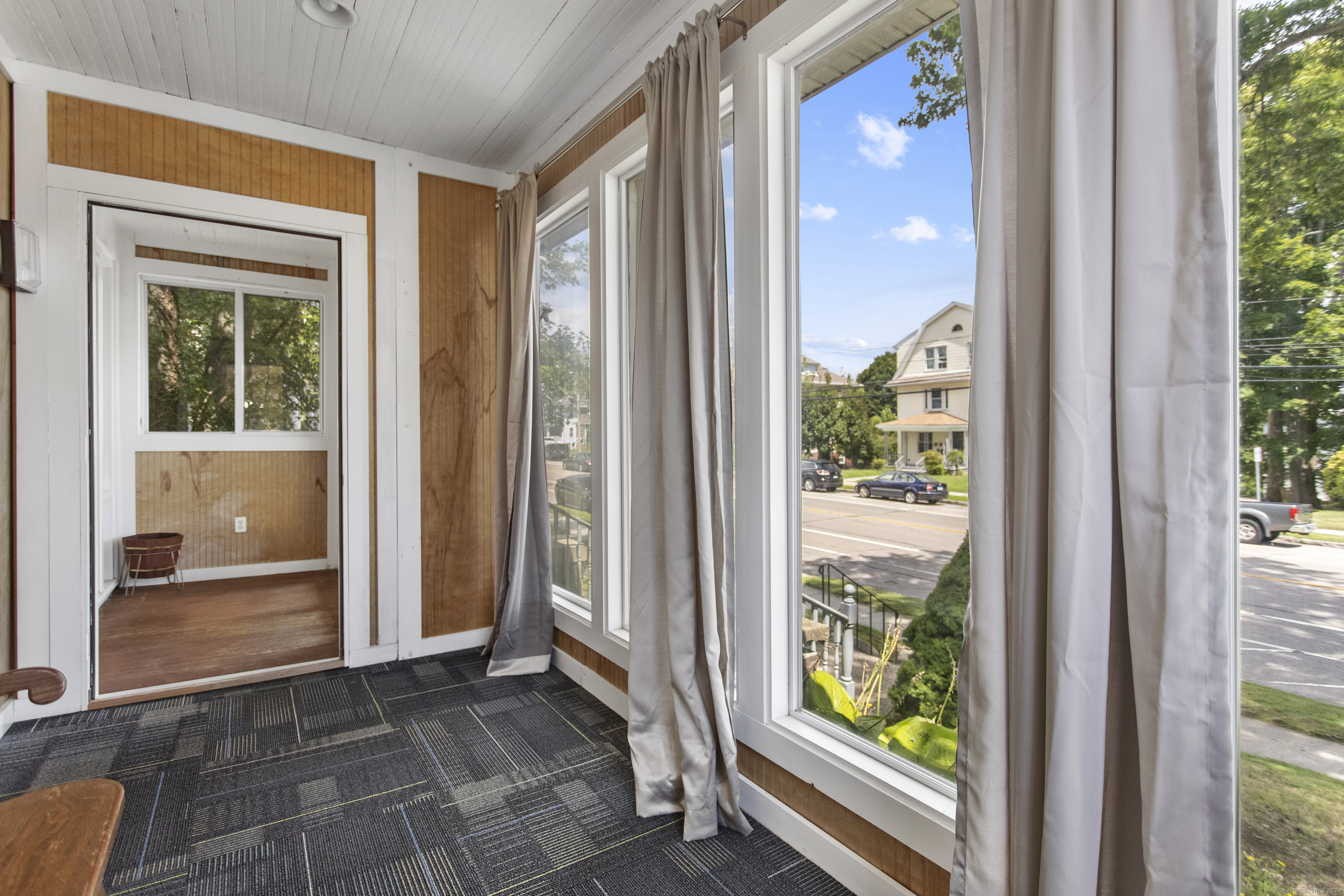 341 Montauk Avenue, New London, Connecticut image 2