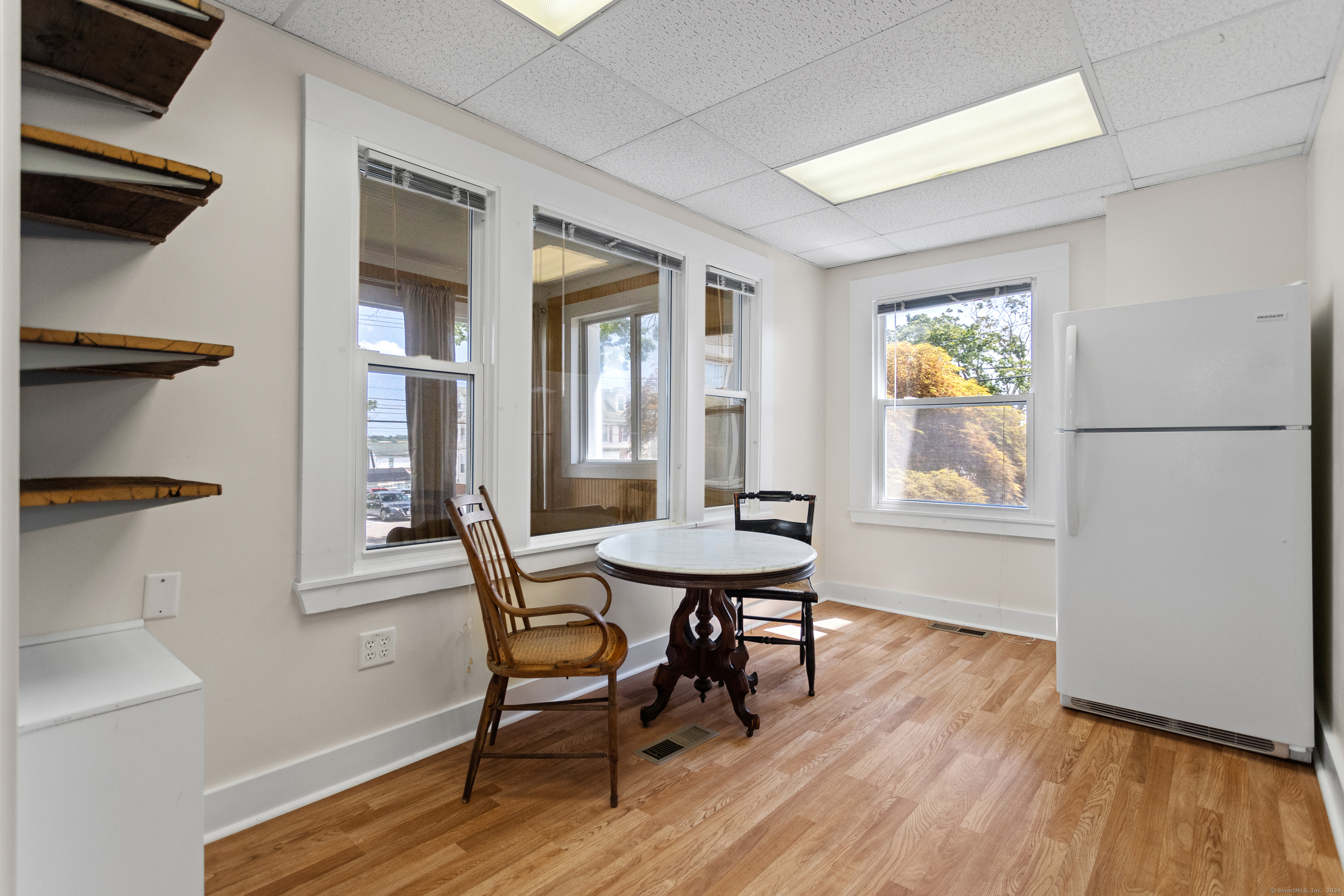 341 Montauk Avenue, New London, Connecticut image 5