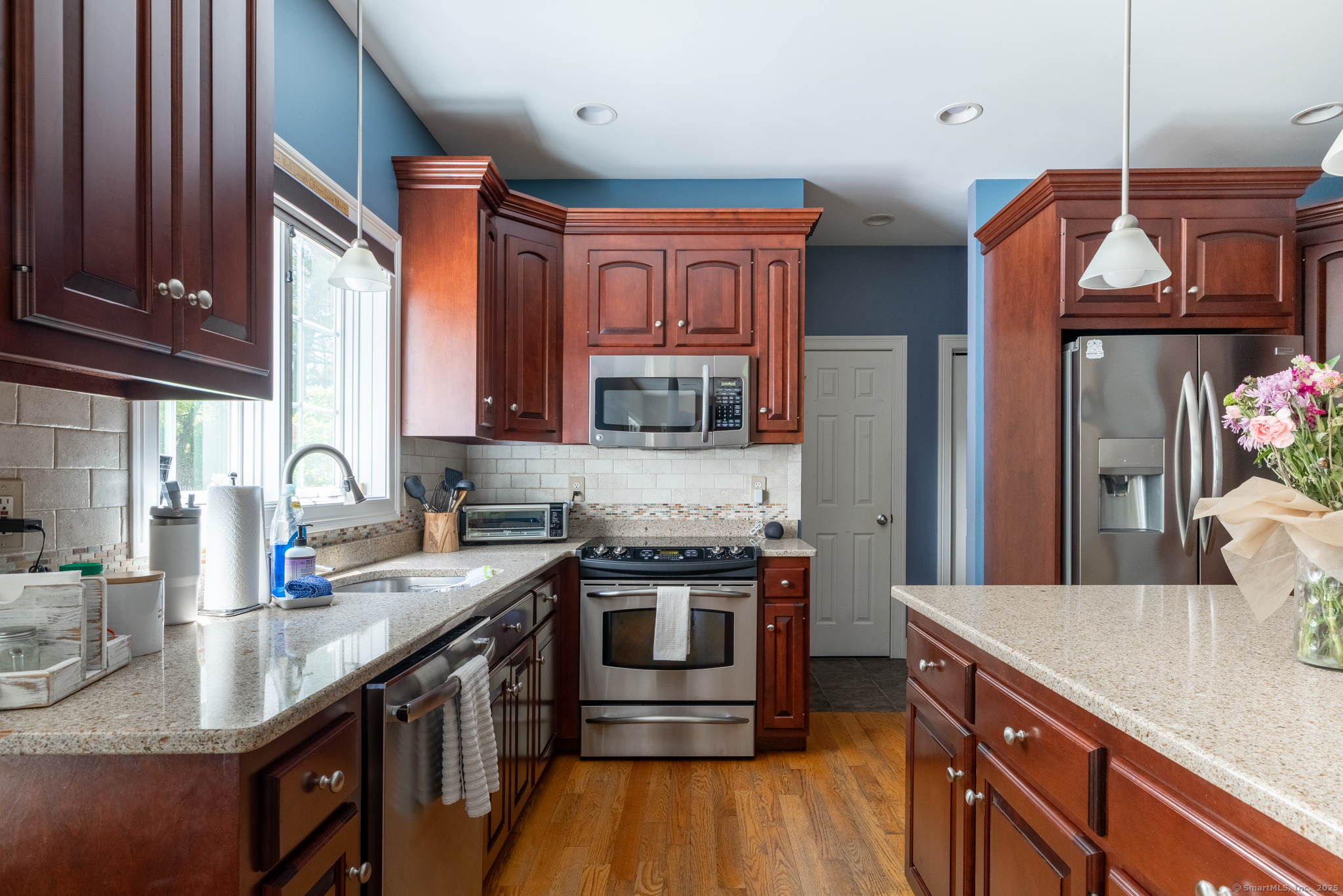 123 Cobblestone Drive, Southington, Connecticut image 8